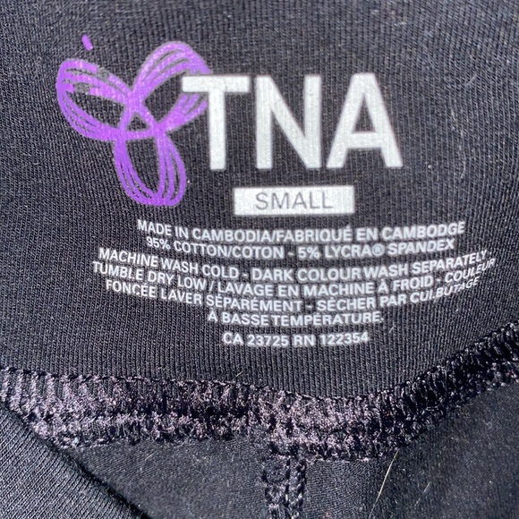 TNA black leggings size S - Picture 3 of 3
